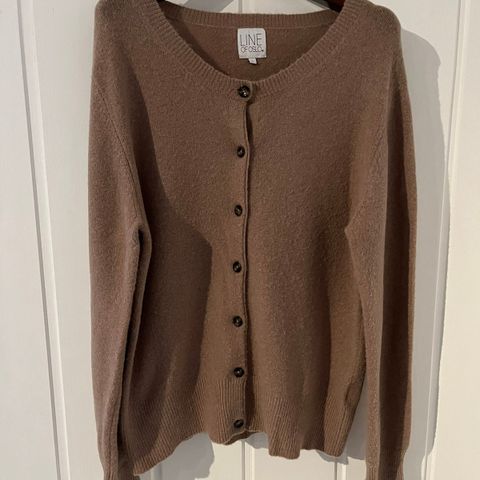 Line of Oslo cardigan