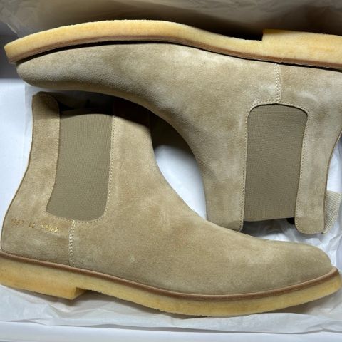 Common Projects - Chelsea boot i suede (Helt ny, str 40, passer for str 42)