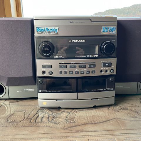 Pioneer stereo anlegg, 3xCD, 2xKassett, høyttalere.