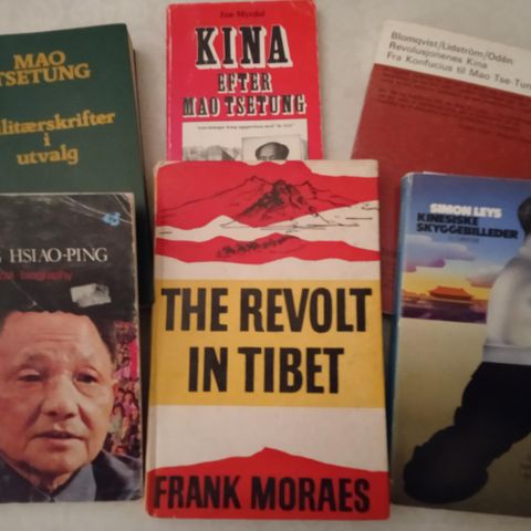 Mao: Militærskrifter i utvalg + andre bøker om maoisme og Kina