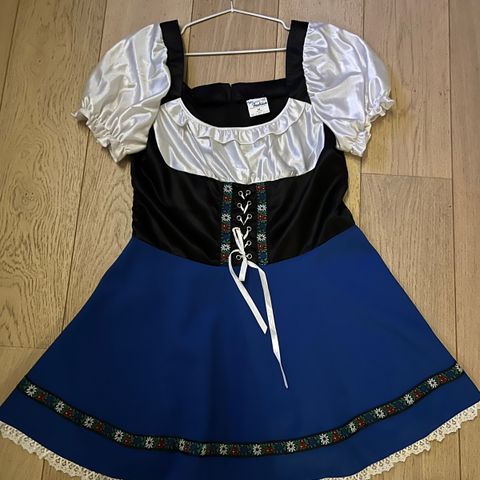 Dirndl