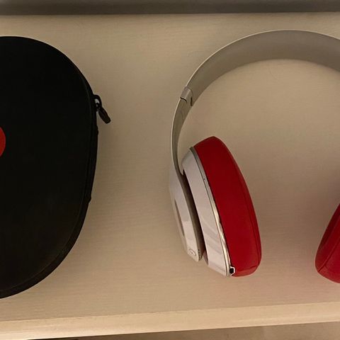 Beats by dr. Dre studio 3 (helt nye puter)