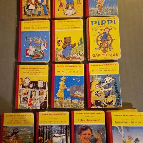 12 bøker fra Damms barnebibliotek
