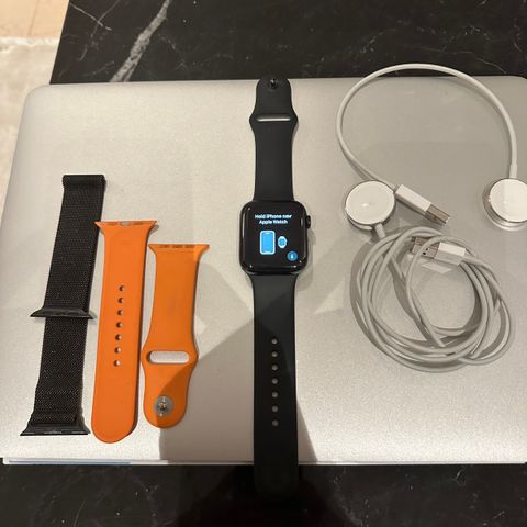 Apple watch series 4 GPS + LTE