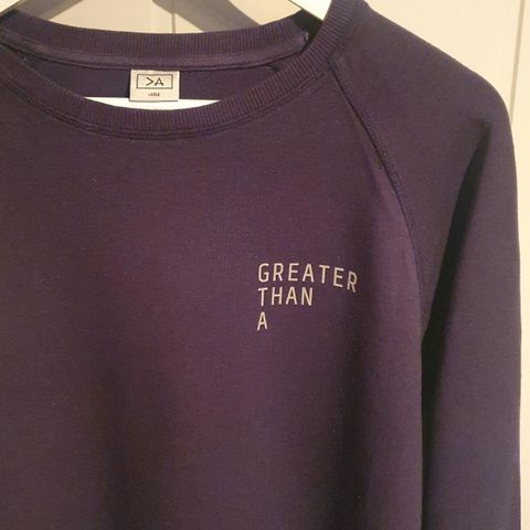 Greater Then A genser str L