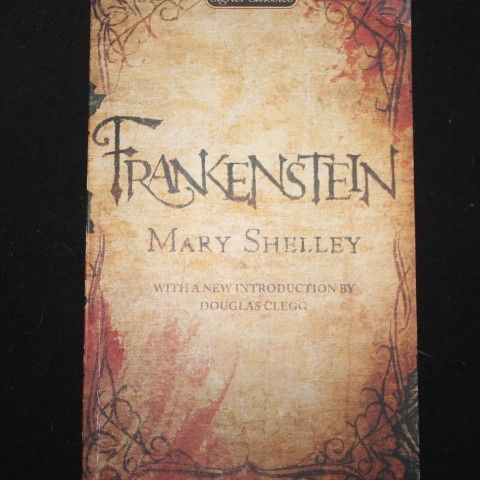 Frankenstein by Mary Shelley (English)