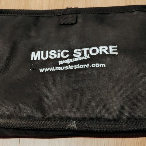 Mikrofon-bag fra MusicStore