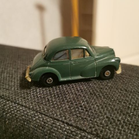 Morris Minor Corgi