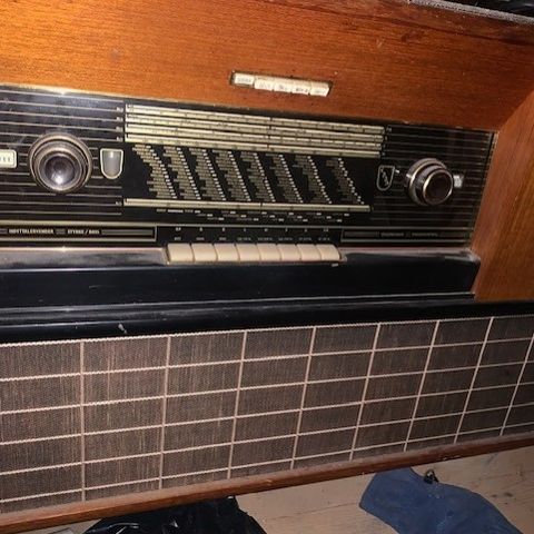 Møbel Radio Kabinett Philips Stereo Evt m/Platespiller Haugtussa 4 Stereo De Lux