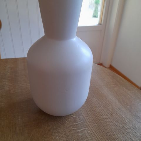 *NY* OFFWHITE KERAMIKKVASE