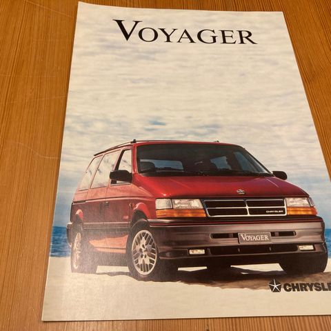 BILBROSJYRE - CHRYSLER VOYAGER - 1994