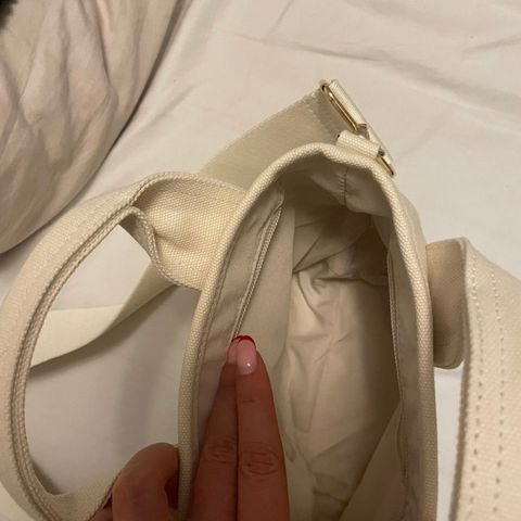 white bag H&M