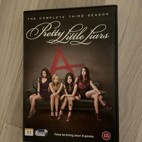 Pretty Little Liars sesong 3