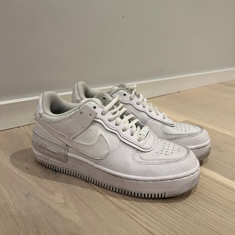 NIKE AIR FORCE 1 SHADOW