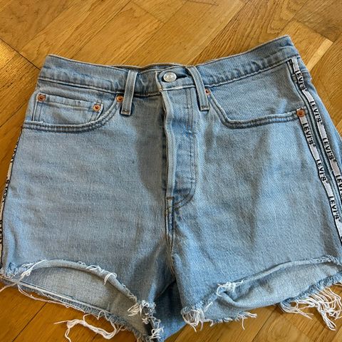 Levis shorts