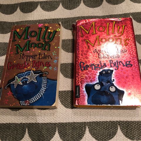 Molly Moon bøker (hentes /sendes) samlet pris