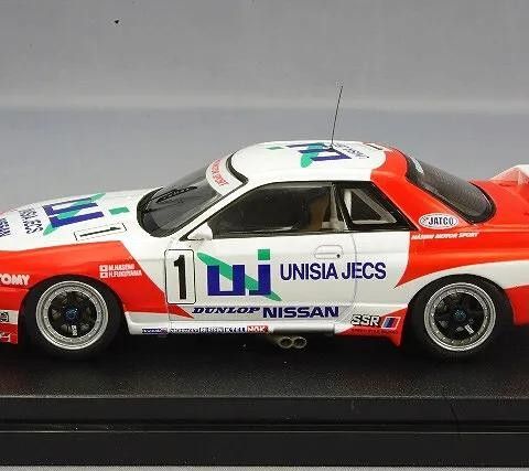 NISSAN  UNISIA JECS Skyline GT-R No1 1993 JTC . 
Produsert  HPI