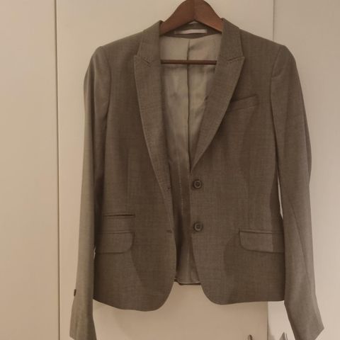 Tiger of Sweden blazer, størrelse 38