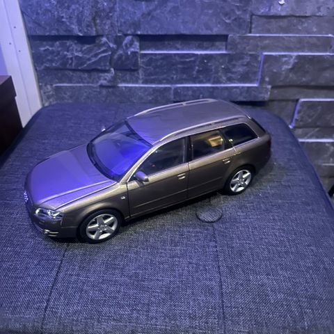 Audi A4 B7 1:18