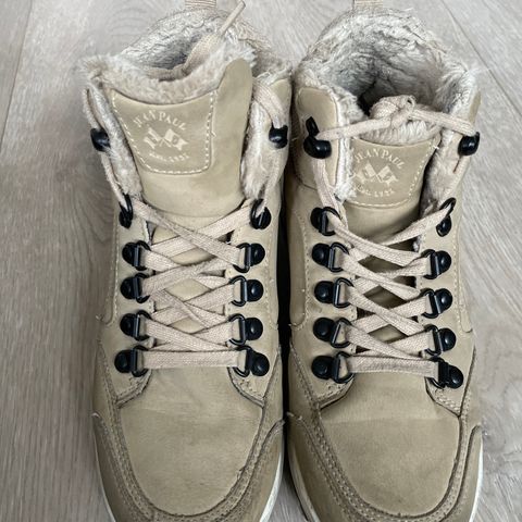 Jean Paul - Pent brukt foret skolett i beige,  Str. 38. Kr.100,-