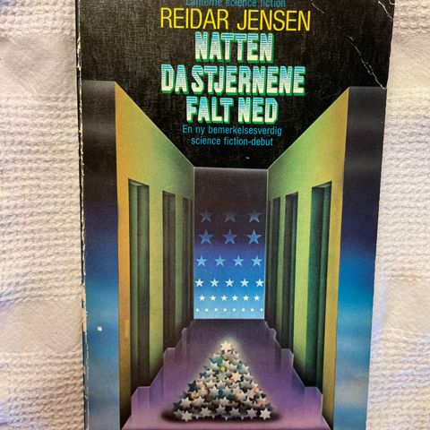 Med dedikasjon: Reidar Jensens debut i Lanterne science fiction