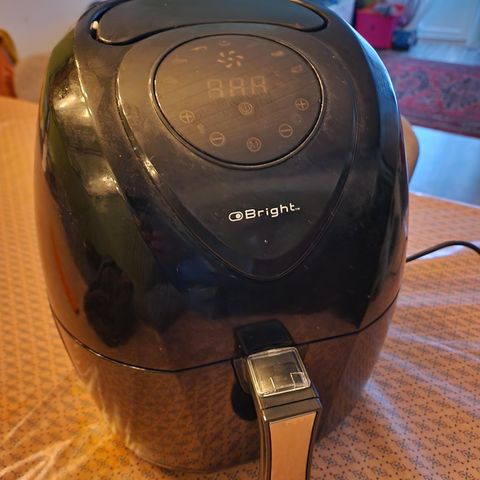 Varmluftsfrityrkoker, Airfryer