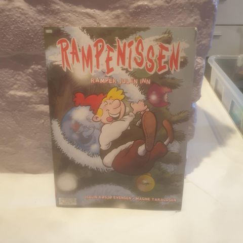 Rampenissen ramper julen inn