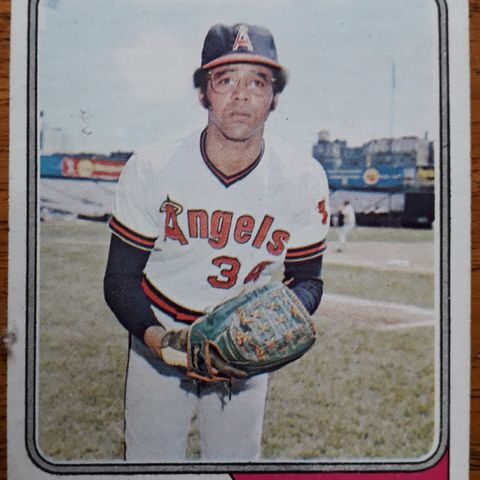 Rudy May, California Angels, baseballspiller.