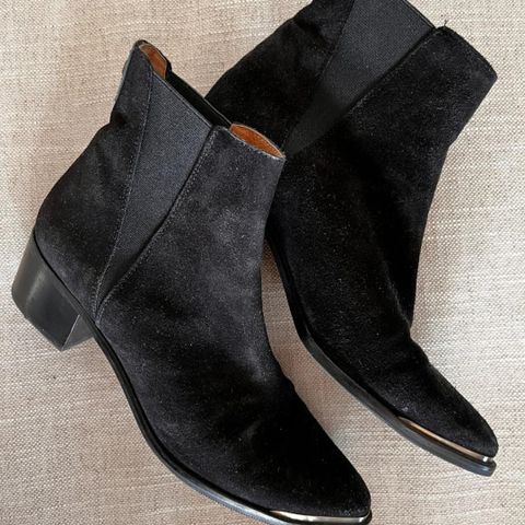 Nye trendy boots fra sixtyseven str 40