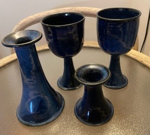 Lysestaker og drikke-beger fra Owi keramikk