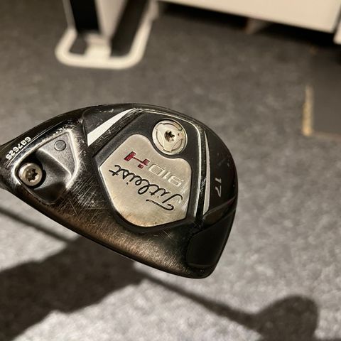 titleist 910 17° hybrid