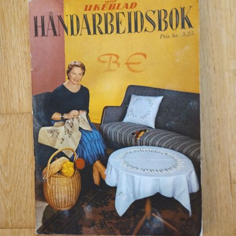 Norsk Ukeblad - gammel håndarbeidsbok