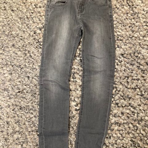 Jeans fra Zara, str. 10-12 år