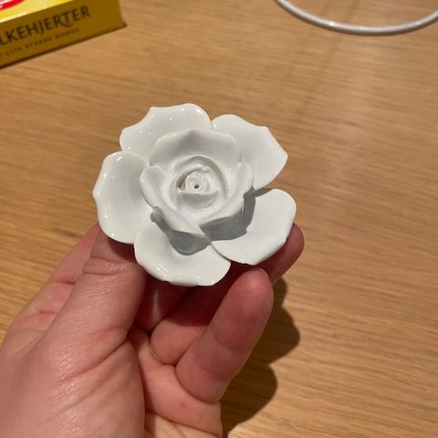 Knott - Porselen blomst