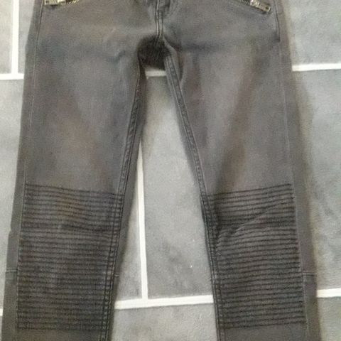 NYE  BLK DNM  JEANS str SMALL