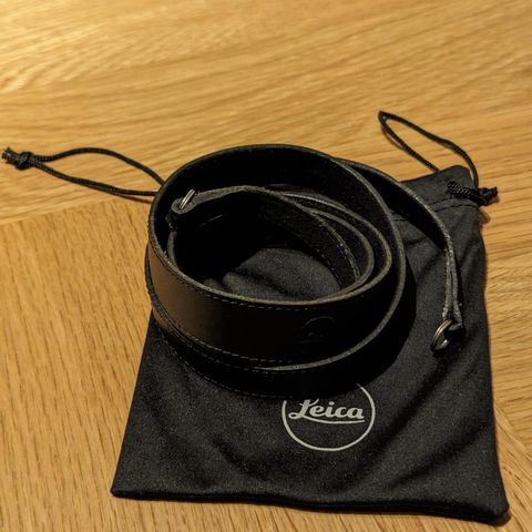 Leica M / Leica Q Black Leather Strap