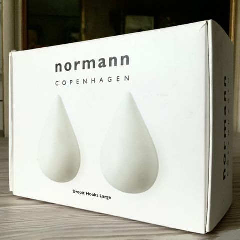 Nye i eske, NORMANN Copenhagen, dropit hooks Large