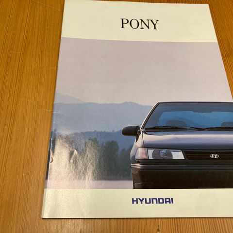 BILBROSJYRE - HYUNDAI PONY - 1990