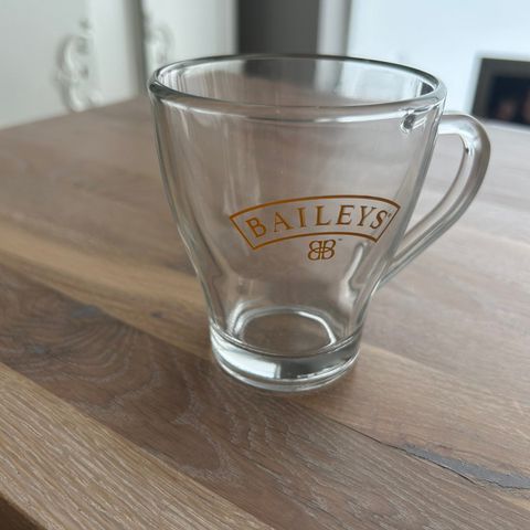 Baileys glass