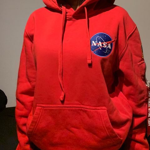NASA genser rød