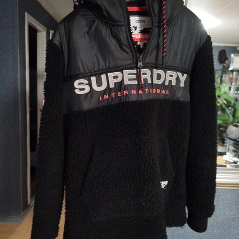 SuperDry Winter Warm  Hoodie Size L