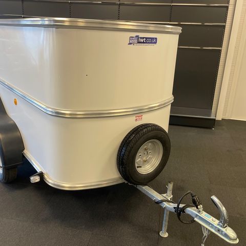 IFOR WILLIAMS SKAPHENGER BV64 m/ DØRER* KUN 1 STK*