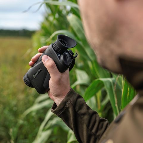 Hikmicro Condor - termisk spotter med avstandsmåler!