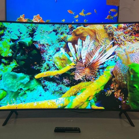 Samsung 55 4K HDR Smart-TV 2022
