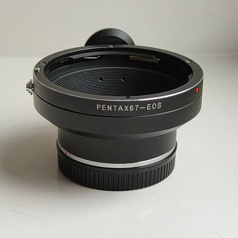 Fotodiox Pro Pentax 67-Canon EF smart adapter med chip
