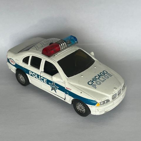 BMW politibil med lys og sirene 12,5 cm lang