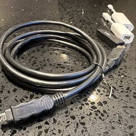 Til Leie: DV/Firewire/Thunderbolt løsning for video digitalisering