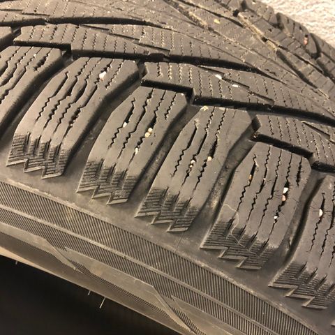 Vinterdekk, Nokian piggfrie 265/60 R18