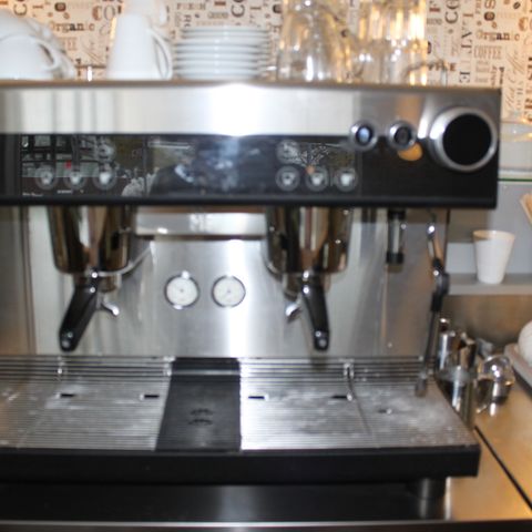 WMF Espresso helautomatisk kaffemaskin