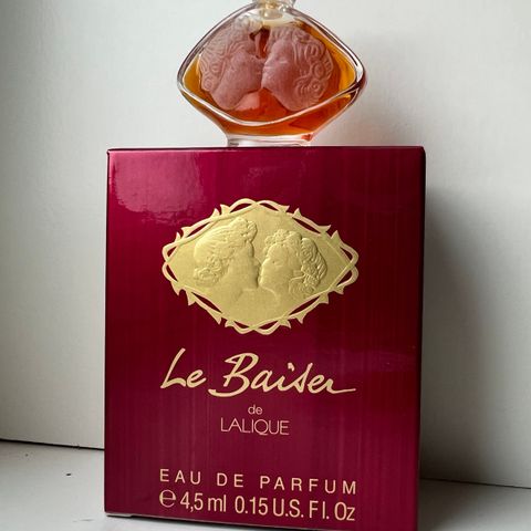 Lalique Le Baiser parfyme miniatyr